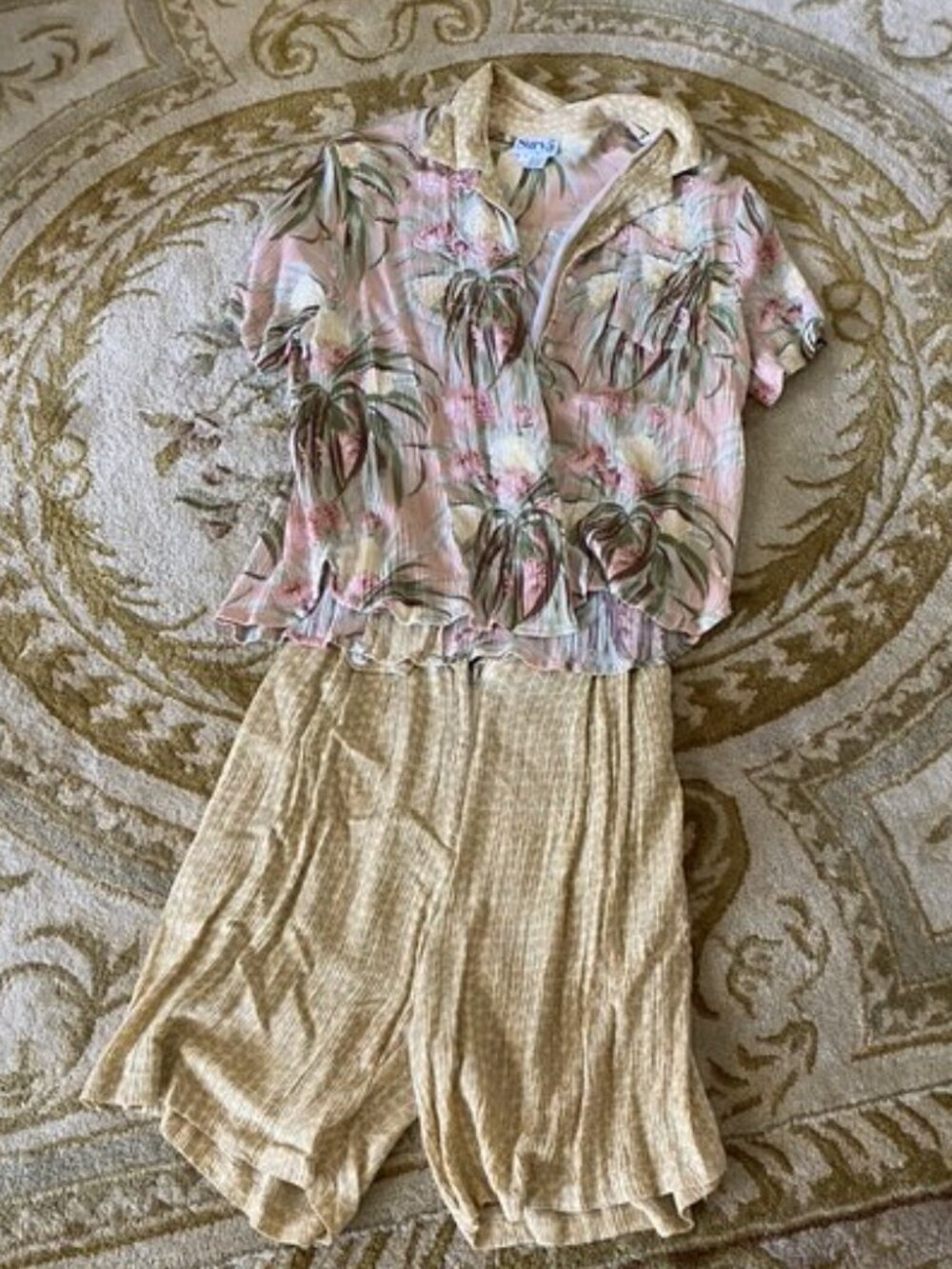 Vintage Surya top and culottes